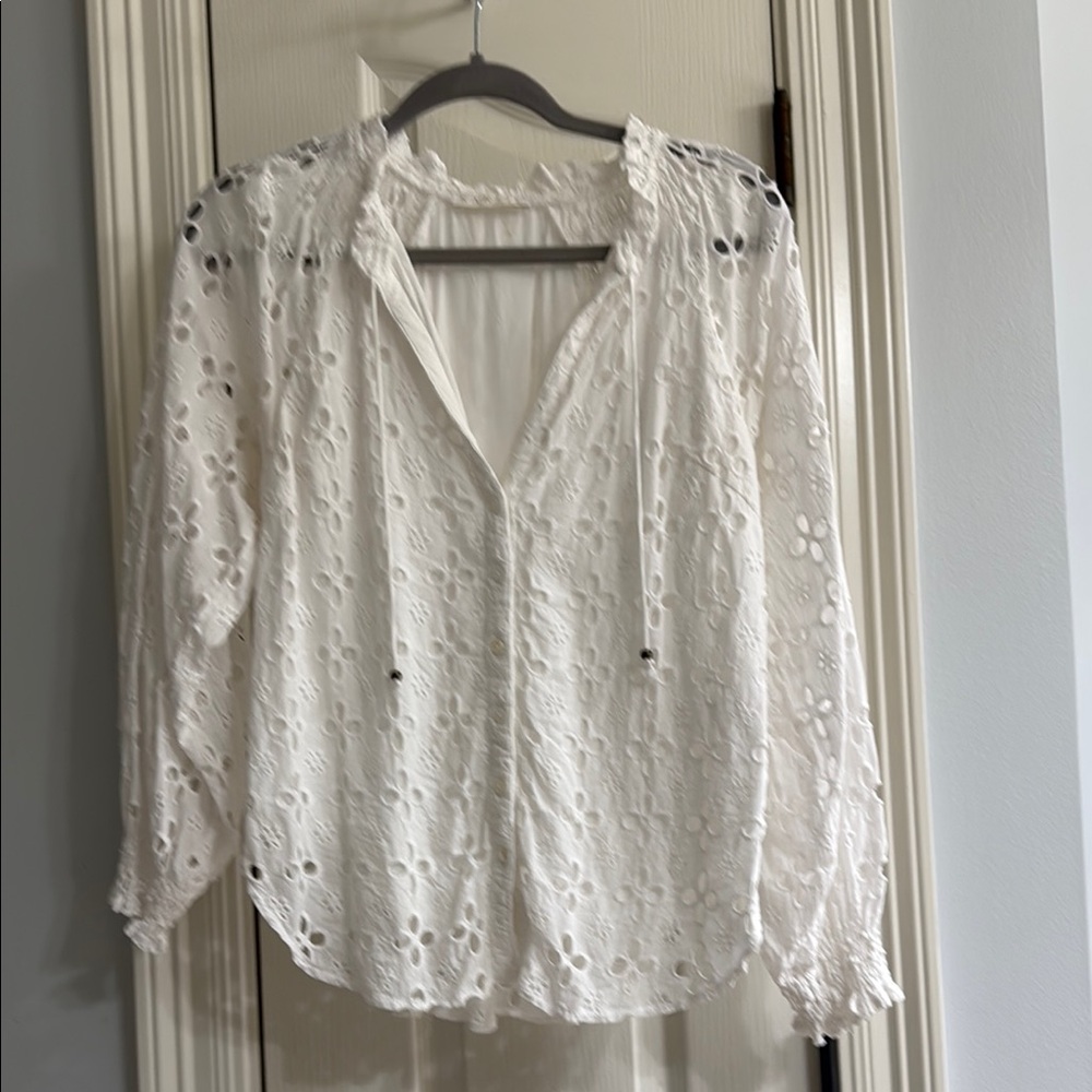 Karlie White long Sleeve Blouse